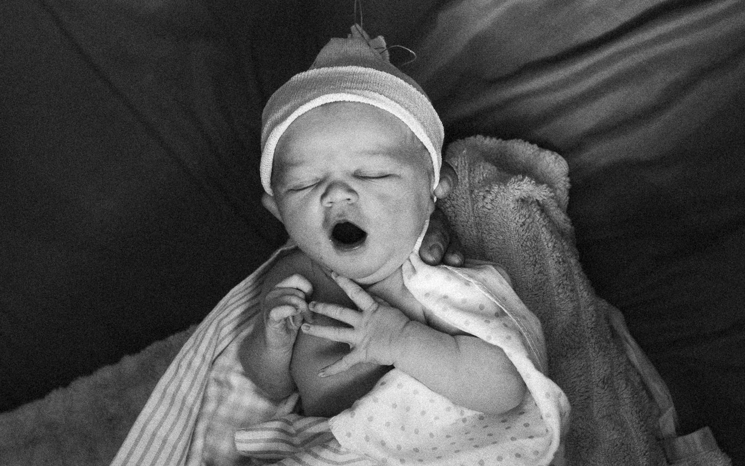 Peaceful newborn of a home birth 